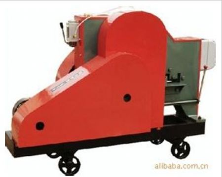 點(diǎn)擊查看詳細(xì)信息<br>標(biāo)題：180型槽鋼切斷機(jī) 閱讀次數(shù)：1824