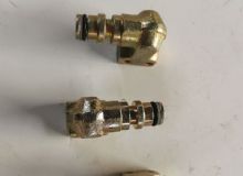 點擊查看詳細信息<br>標題：直角旋轉(zhuǎn)氣接頭 閱讀次數(shù)：1871